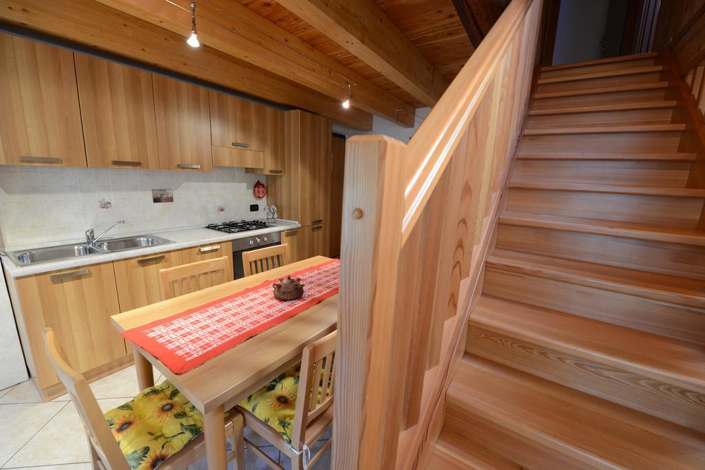 Vieilles Maisons D'Introd Kültér fotó